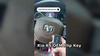 Dodge Ram 1500 Pickup mit Schlüssel